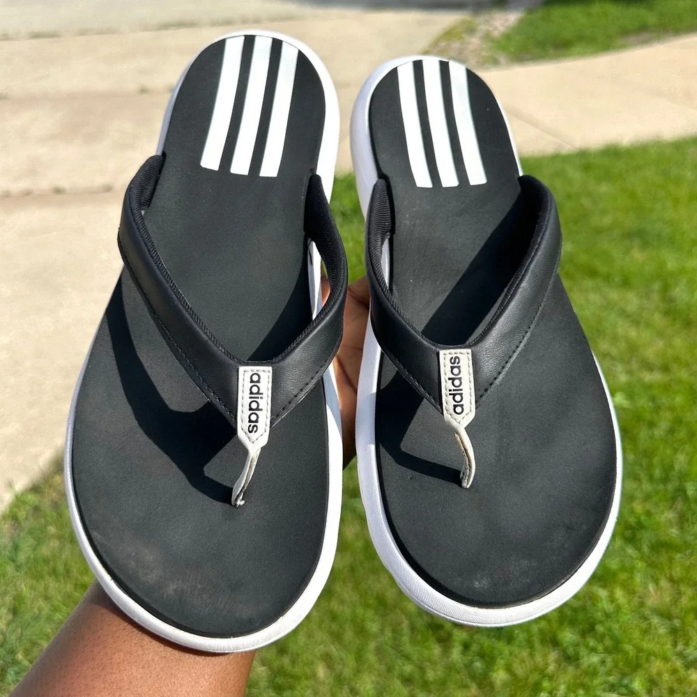 Adidas Comfort Flip Flop Thong Sandals Men's Size 10 Black White